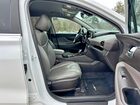 2019 Hyundai Santa Fe White vin: 5NMS2CAD4KH121087