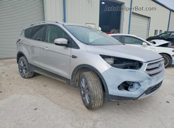 1FMCU0JDXHUE57577 2017 FORD ESCAPE Серебряный Передняя правая четверть