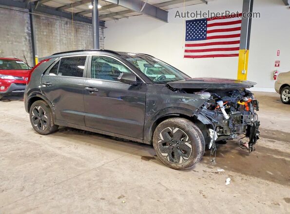 KNDCR3L16P5053288 2023 KIA NIRO EV Black Widok z przodu