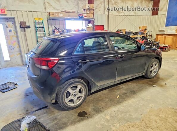 3KPA25AB0JE052832 2018 KIA RIO Черный Передняя правая четверть