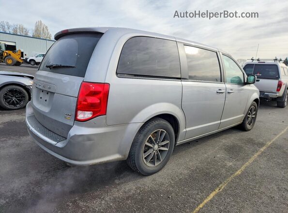 2C4RDGEG3JR140769 2018 DODGE GRAND Серебряный Передняя правая четверть