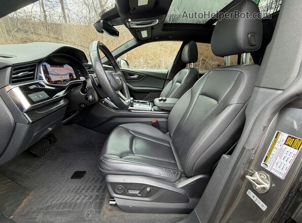 WA1BVAF19KD039112 2019 AUDI Q8 Серый Панорамный вид салона 360°