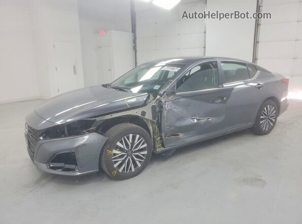 1N4BL4DV3TN311318 2026 NISSAN ALTIMA Gray Przód lewy