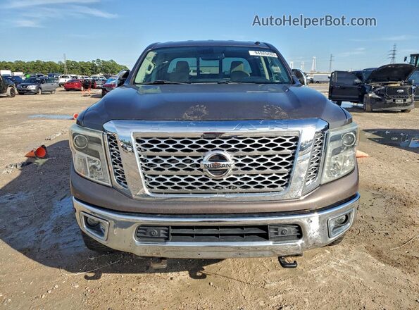 1N6BA1F47GN514606 2016 NISSAN TITAN Brown Widok z tyłu