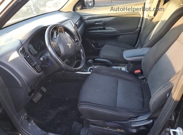 JA4AD3A37JZ020675 2018 MITSUBISHI OUTLANDER Черный Вид панели приборов