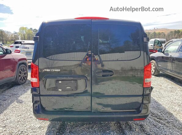 WD4PG2EE4J3366396 2018 MERCEDES-BENZ METRIS Черный Вид салона спереди