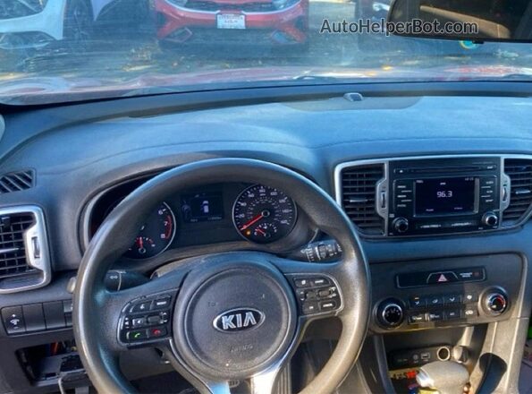 KNDPM3AC7J7453375 2018 KIA SPORTAGE Red Vista de los asientos traseros