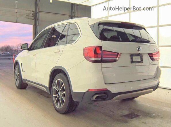 5UXKR0C52J0Y02782 2018 BMW X5 Белый Передняя правая четверть