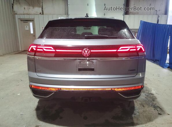 1V2HC2CA7TC206346 2026 VOLKSWAGEN ATLAS Silver Widok wnętrza z przodu