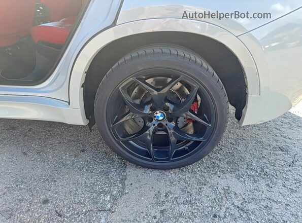 5YMKW8C30H0U72441 2017 BMW X6 Белый Панорамный вид салона 360°