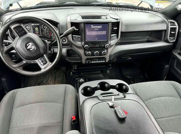 3C7WRTCL6NG277362 2022 RAM 3500 Black Widok deski rozdzielczej
