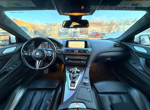WBS6E9C56GG437177 2016 BMW M6 Белый Вид подкапотного пространства
