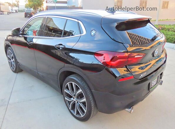 WBXYH9C04N5U28243 2022 BMW X2 Черный Вид спереди