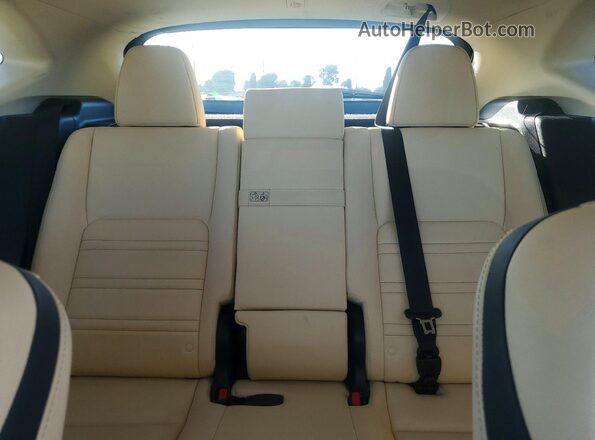 JTJYARBZ1G2046237 2016 LEXUS NX White Widok wnętrza z tyłu
