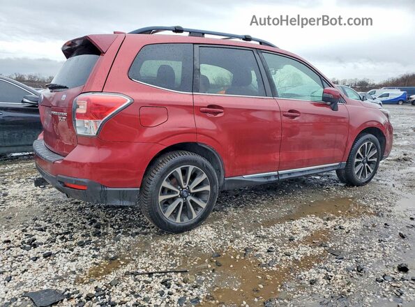 JF2SJGWC4HH467632 2017 SUBARU FORESTER2. Red Przód prawy
