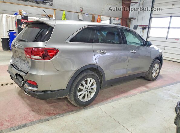 5XYPG4A56KG446582 2019 KIA SORENTO Серебряный Передняя правая четверть
