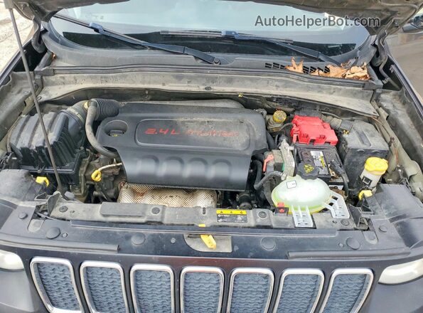ZACNJAAB1KPK37972 2019 JEEP RENEGADE Серый Вид подкапотного пространства