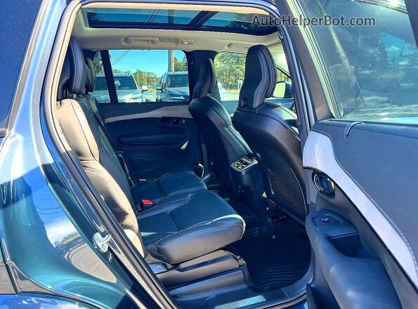 YV4062PF4S1291357 2025 VOLVO XC90 Синий Вид салона спереди
