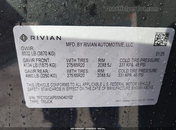 7FCTGCAP0SN040102 2025 RIVIAN R1T Black Engine compartment view