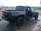 2025 Rivian R1t Ascend Tri Motor Max Pack/premium Tri Motor Max Pack Black vin: 7FCTGCAP0SN040102