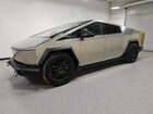 2024 Tesla Cybertruck Серебряный vin: 7G2CEHED0RA015454 Damage: Left Front Center Cap, Missing, Replacement Required