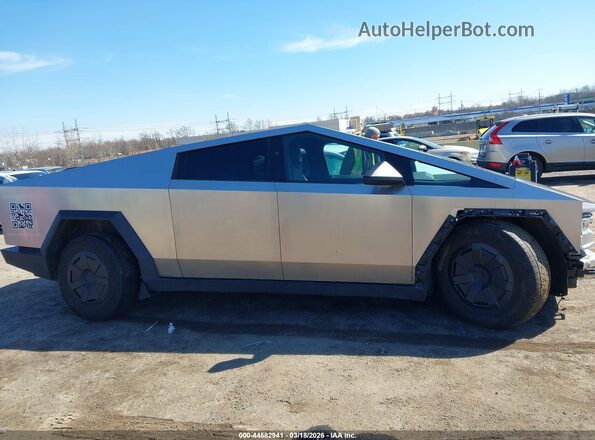7G2CEHED0RA031055 2024 TESLA CYBERTRUCK Серый Вид задней части салона