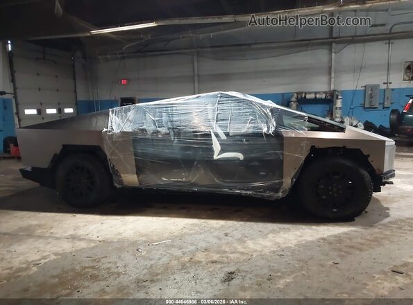 7G2CEHED0RA034862 2024 TESLA CYBERTRUCK Tan Սալոնի 360 աստիճան տեսք