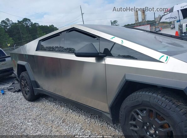 7G2CEHED0TA087827 2026 TESLA CYBERTRUCK Серый Панорамный вид салона 360°