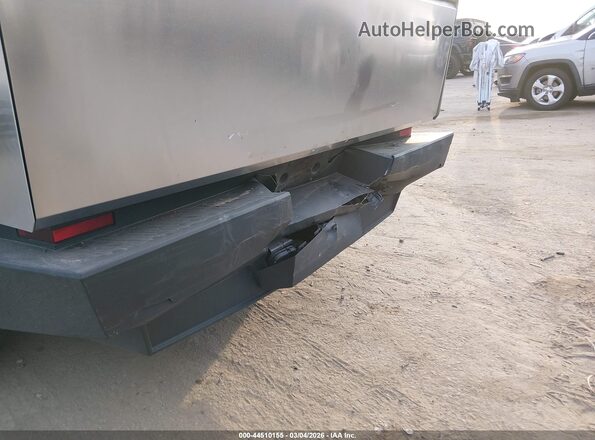 7G2CEHED2SA079243 2025 TESLA CYBERTRUCK Gray Widok z przodu