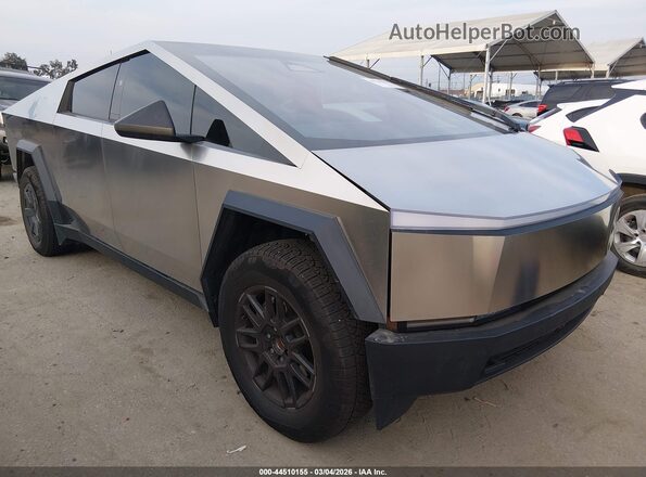 7G2CEHED2SA079243 2025 TESLA CYBERTRUCK Gray Przód prawy