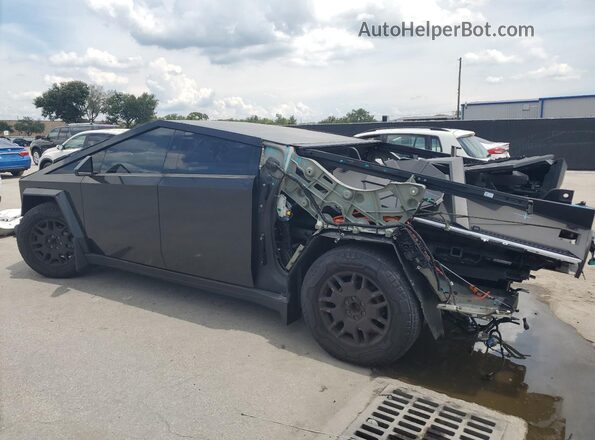 7G2CEHED6RA015992 2024 TESLA CYBERTRUCK Черный Задняя левая четверть
