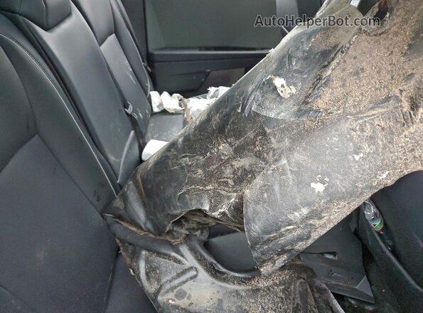 7G2CEHED6SA059240 2025 TESLA CYBERTRUCK Серебряный Вид задних сидений