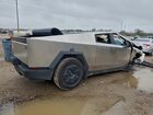 2025 Tesla Cybertruck Серебряный vin: 7G2CEHED6SA059240