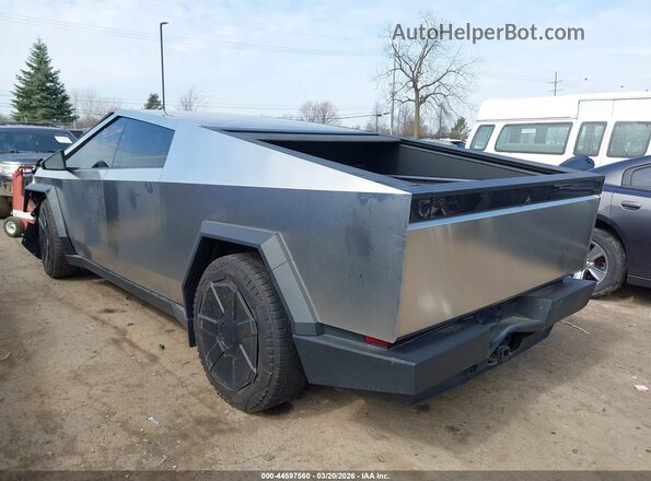 7G2CEHED9RA053653 2024 TESLA CYBERTRUCK Silver Հետևի ձախ
