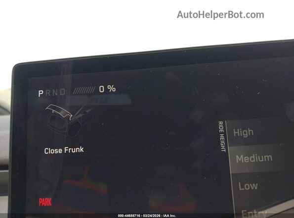 7G2CEHEE9SA075540 2025 TESLA CYBERTRUCK Silver 