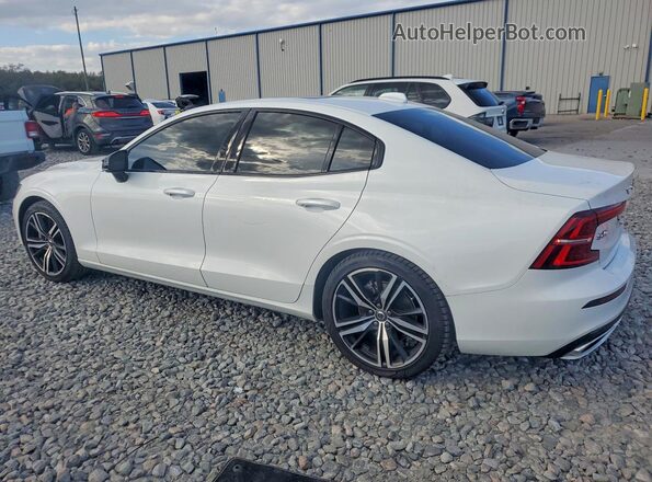 7JR102FM9MG095053 2021 VOLVO S60 White Trasero izquierdo