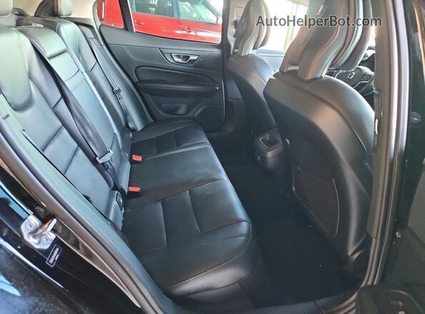 7JRA22TKXKG007430 2019 VOLVO S60 Черный Вид задних сидений