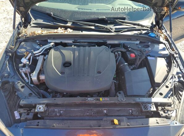 7JRL12TLXRG303594 2024 VOLVO S60 Синий Вид задней части салона