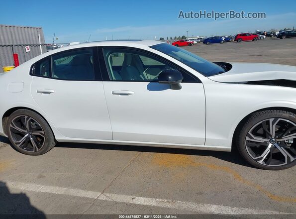 7JRL12TM6RG303097 2024 VOLVO S60 Белый Панорамный вид салона 360°