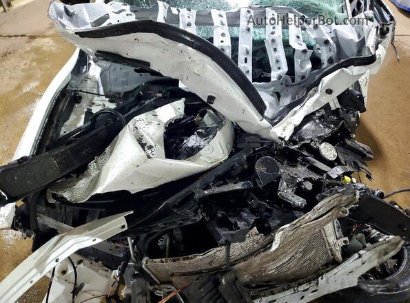 7MMVABBL4TN459688 2026 MAZDA CX-5 White Vista del compartimento del motor