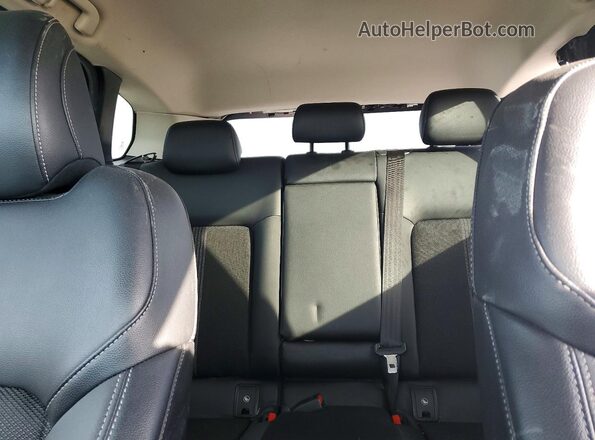 7MMVABBM6RN183886 2024 MAZDA CX-5 Black Widok tylnych siedzeń