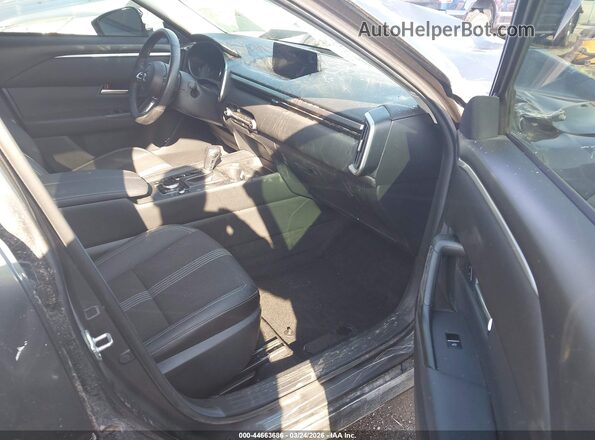 7MMVABBMXSN339630 2025 MAZDA CX-5 Gray Front interior view