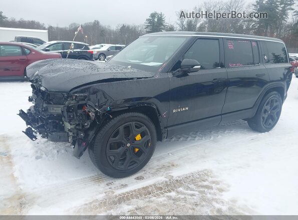 7PDSGABA1PN026029 2023 RIVIAN R1S Черный Передняя левая четверть