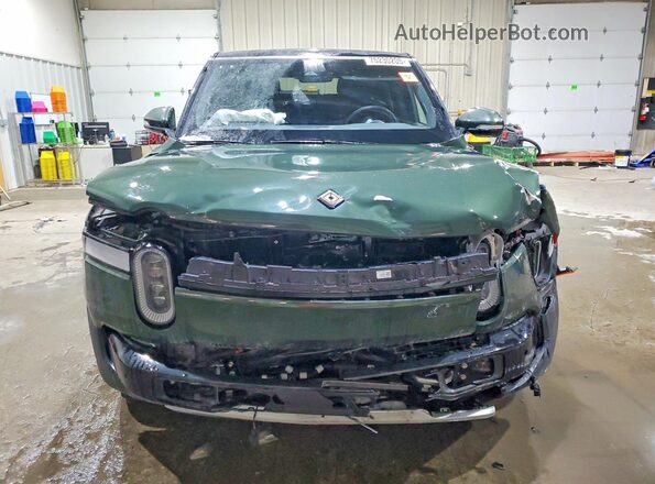 7PDSGABA2PN013578 2023 RIVIAN R1S Зеленый Вид спереди