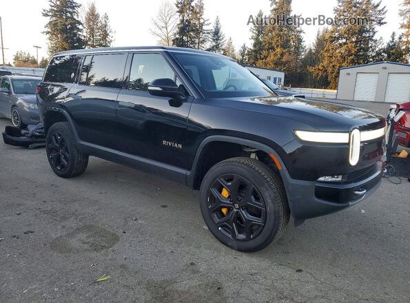 7PDSGABA2RN035910 2024 RIVIAN R1S Черный Передняя правая четверть