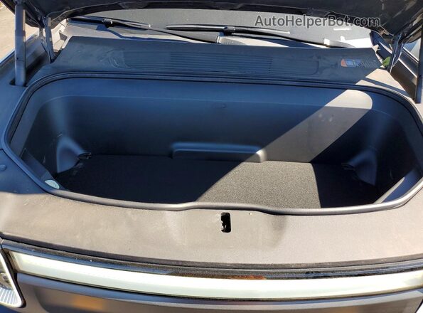 7PDSGABA4PN016904 2023 RIVIAN R1S Серый Вид подкапотного пространства