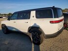 2023 Rivian R1s Adventure Белый vin: 7PDSGABA6PN018816