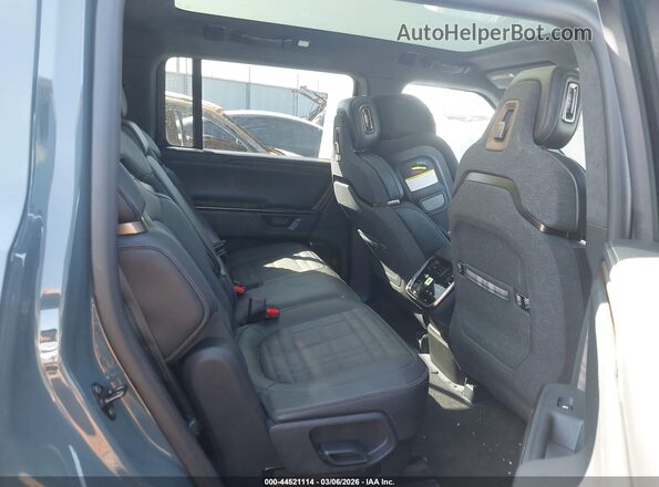 7PDSGABP0TN078721 2026 RIVIAN R1S Зеленый Вид наклейки с VIN-кодом