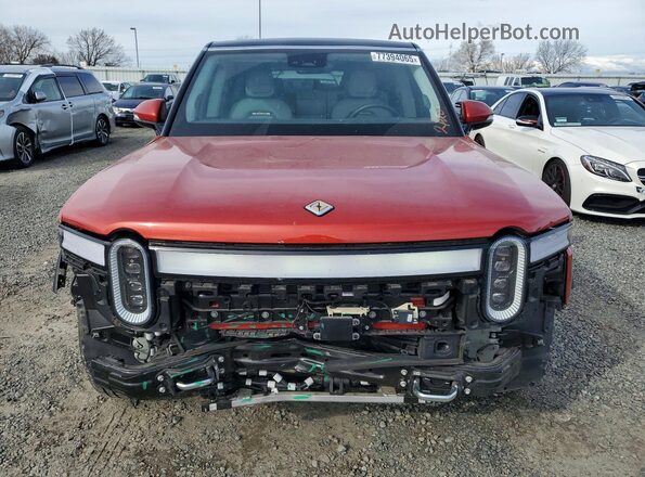 7PDSGBBA2RN030020 2024 RIVIAN R1S Красный Вид спереди