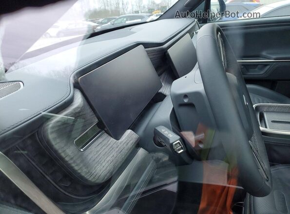 7PDSGBBA4SN073036 2025 RIVIAN R1S Gray Instrument cluster view